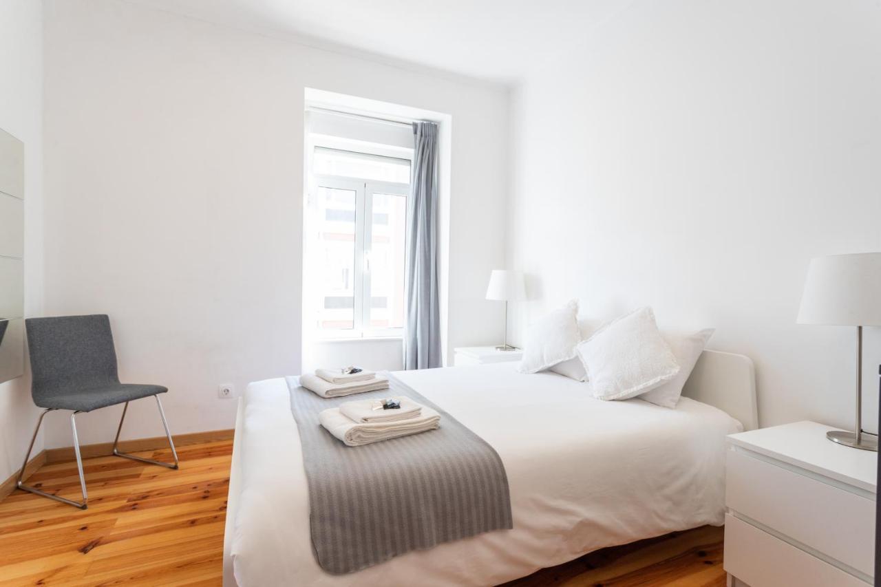 Lisboa Sweet Family Homestay Esterno foto