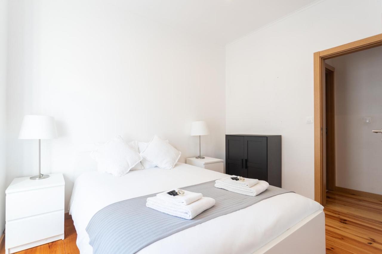 Lisboa Sweet Family Homestay Esterno foto