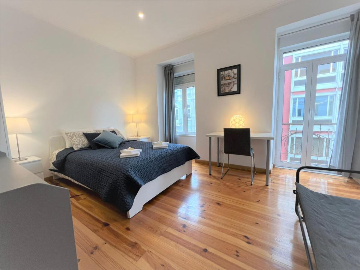 Lisboa Sweet Family Homestay Esterno foto